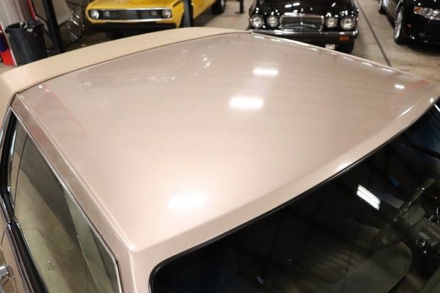 1985 Buick Riviera -- - photo 10
