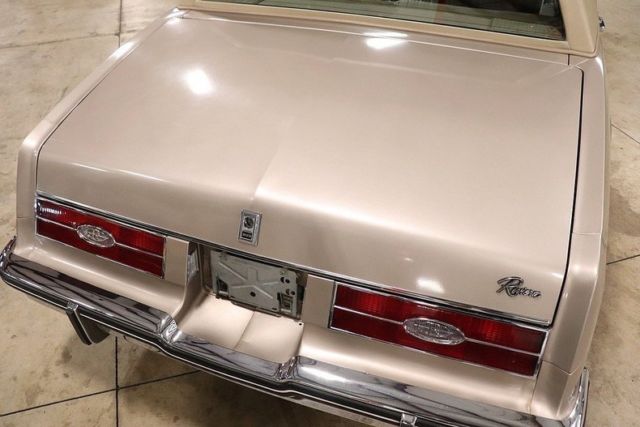 1985 Buick Riviera -- - photo 11