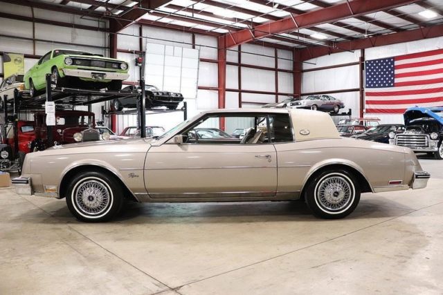 1985 Buick Riviera -- - photo 2