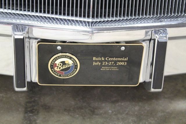 1985 Buick Riviera -- - photo 8