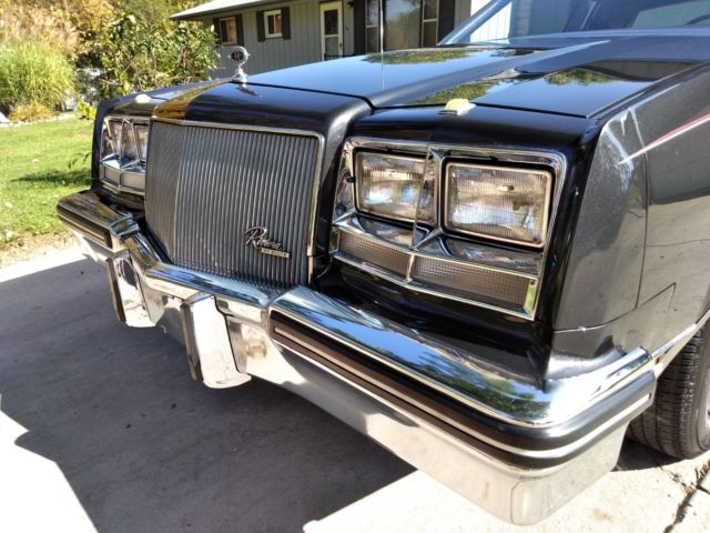1985 Buick Riviera Hardtop Coupe - photo 13