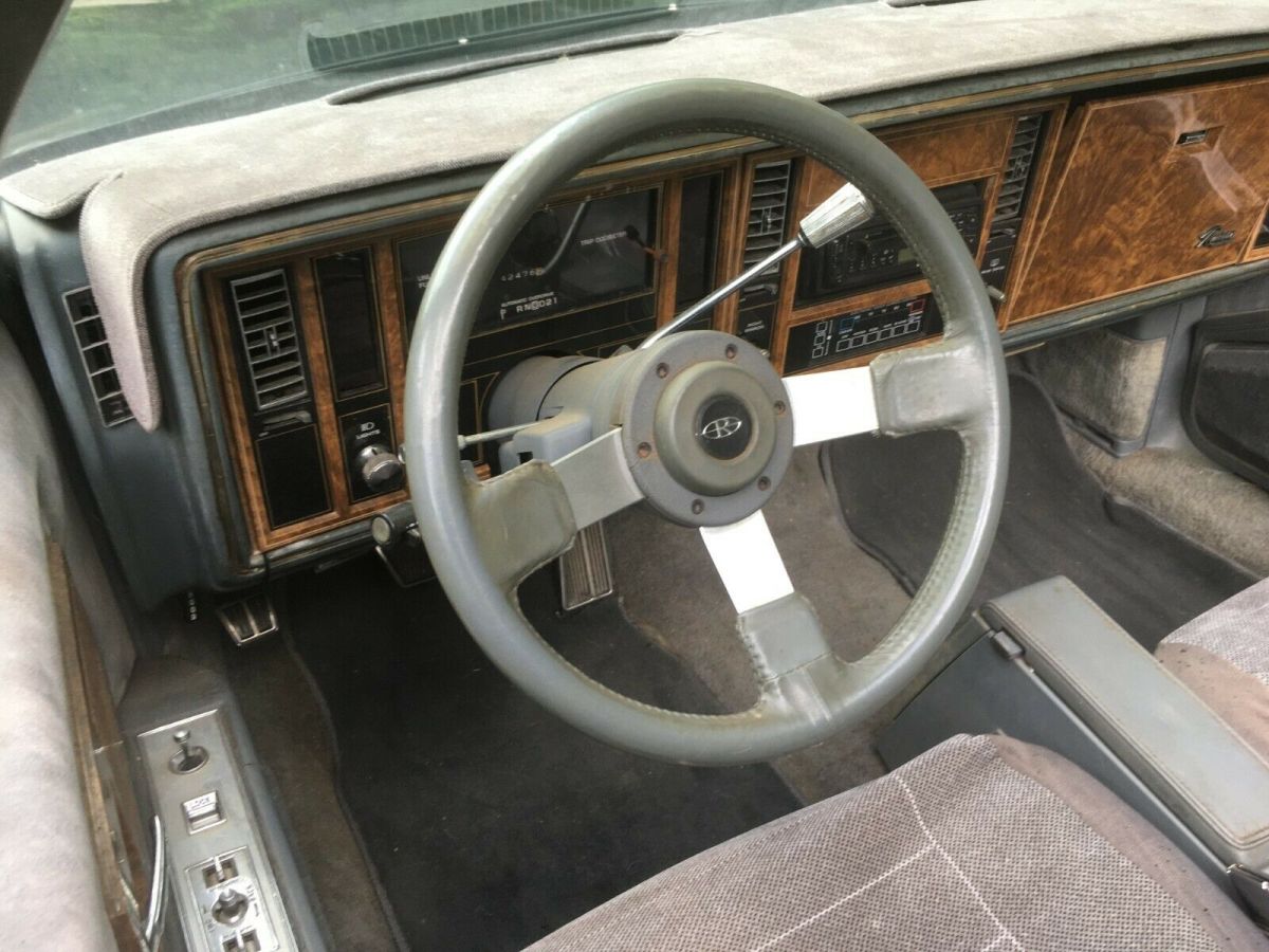 1985 Buick Riviera - photo 10