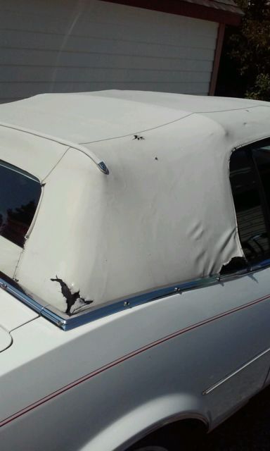 1985 Buick Riviera Base - photo 6