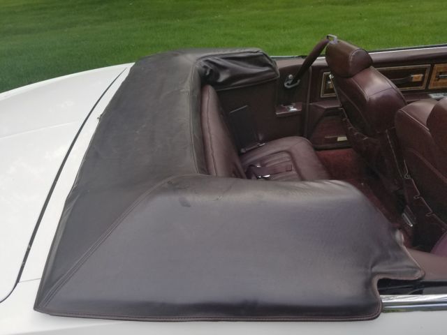 1985 Buick Riviera Convertible - photo 12