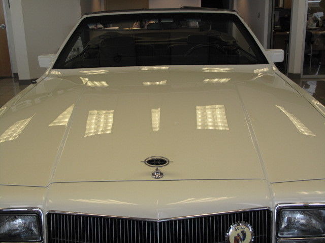 1985 Buick Riviera - photo 11