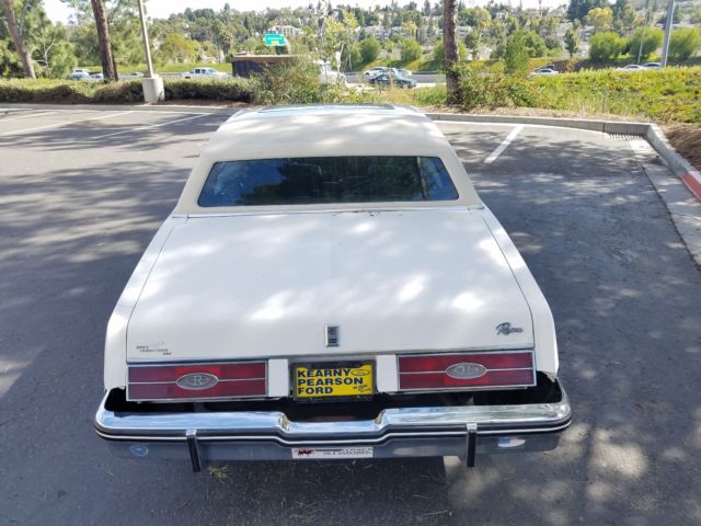 1985 Buick Riviera Coupe - photo 6