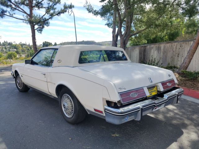 1985 Buick Riviera Coupe - photo 7