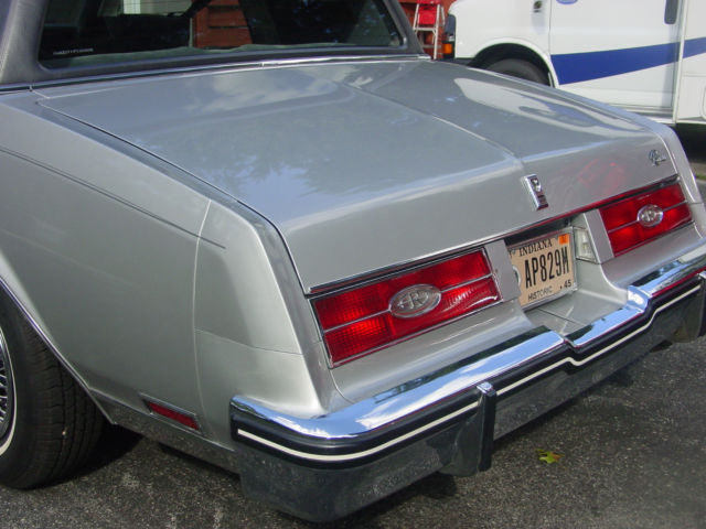 1985 Buick Riviera - photo 11