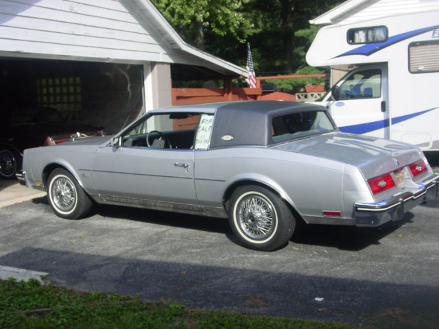 1985 Buick Riviera - photo 9
