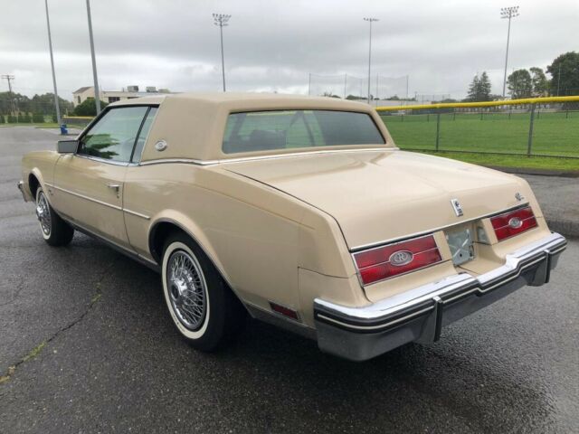 1985 Buick Riviera -- - photo 8