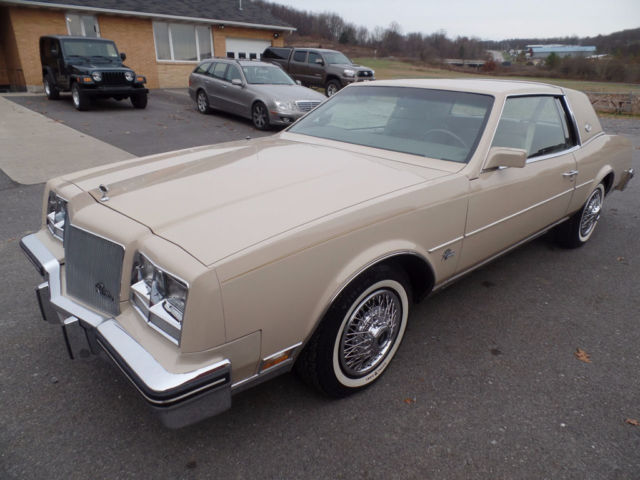 1985 Buick Riviera Base Convertible 2-Door - photo 11