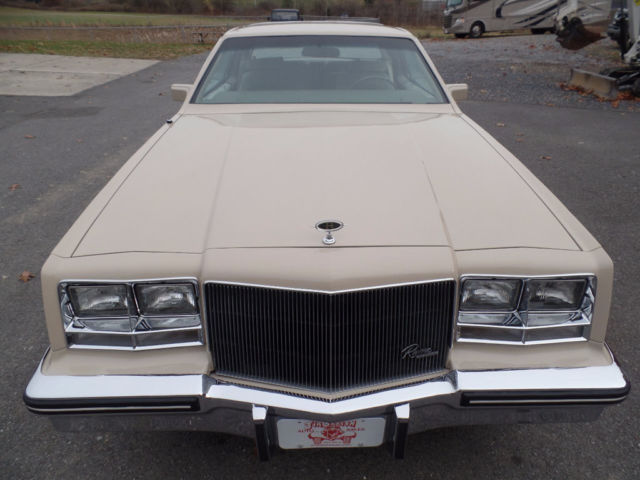 1985 Buick Riviera Base Convertible 2-Door - photo 12