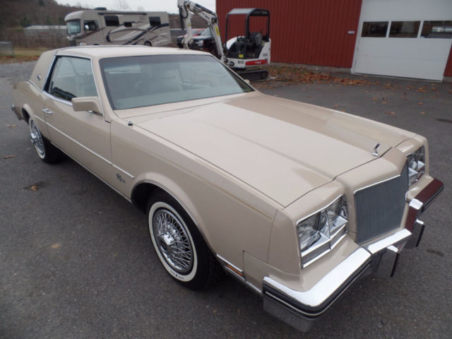 1985 Buick Riviera Base Convertible 2-Door - photo 3