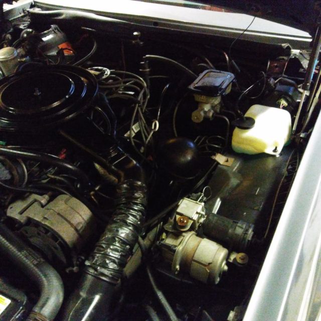 1985 Buick Riviera grey cloth - photo 8