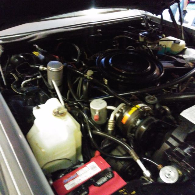 1985 Buick Riviera grey cloth - photo 9