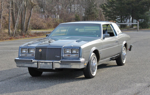 1985 Buick Riviera 2 Door Coupe - photo 3