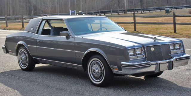 1985 Buick Riviera 2 Door Coupe - photo 7
