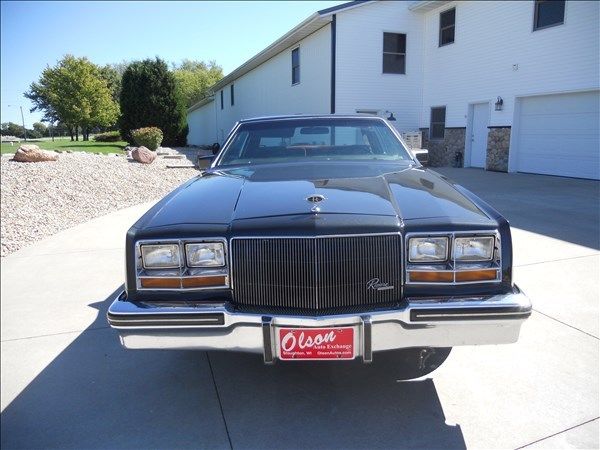 1985 Buick Riviera - photo 4