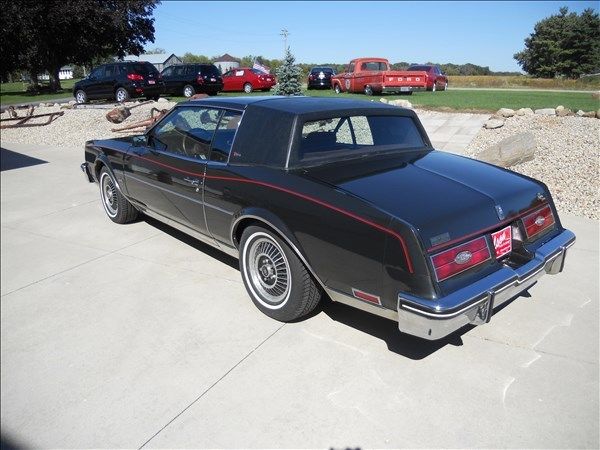 1985 Buick Riviera - photo 8