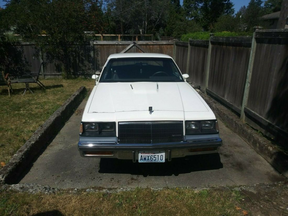 1985 Buick Grand National - photo 2