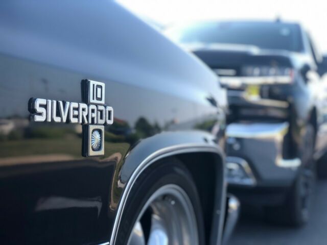1985 Chevrolet C-10 - photo 12