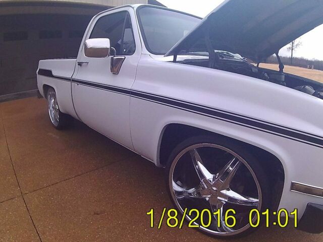 1985 c10 NO RESERVE!!! 1985 Chevrolet C-10