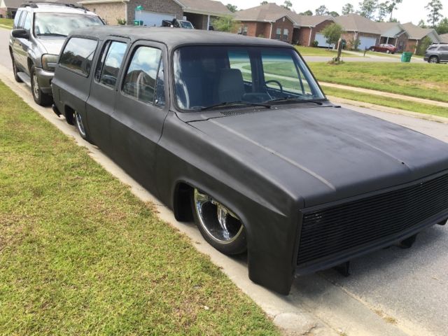 1985 Chevrolet Suburban - photo 2