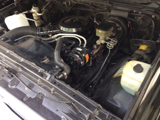 1985 Chevrolet C-10 - photo 3