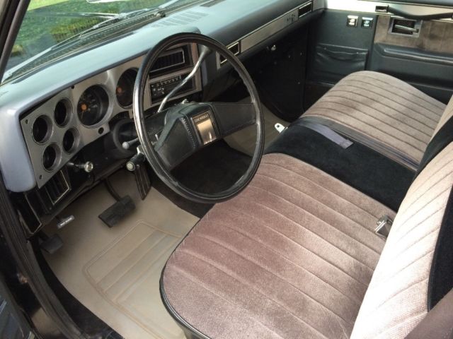 1985 Chevrolet C-10 - photo 4