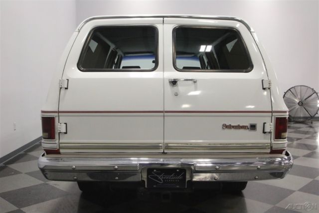 1985 GMC Suburban C2500 - photo 11
