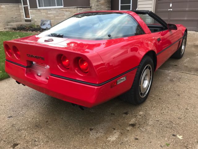 1985 Chevrolet Corvette - photo 3
