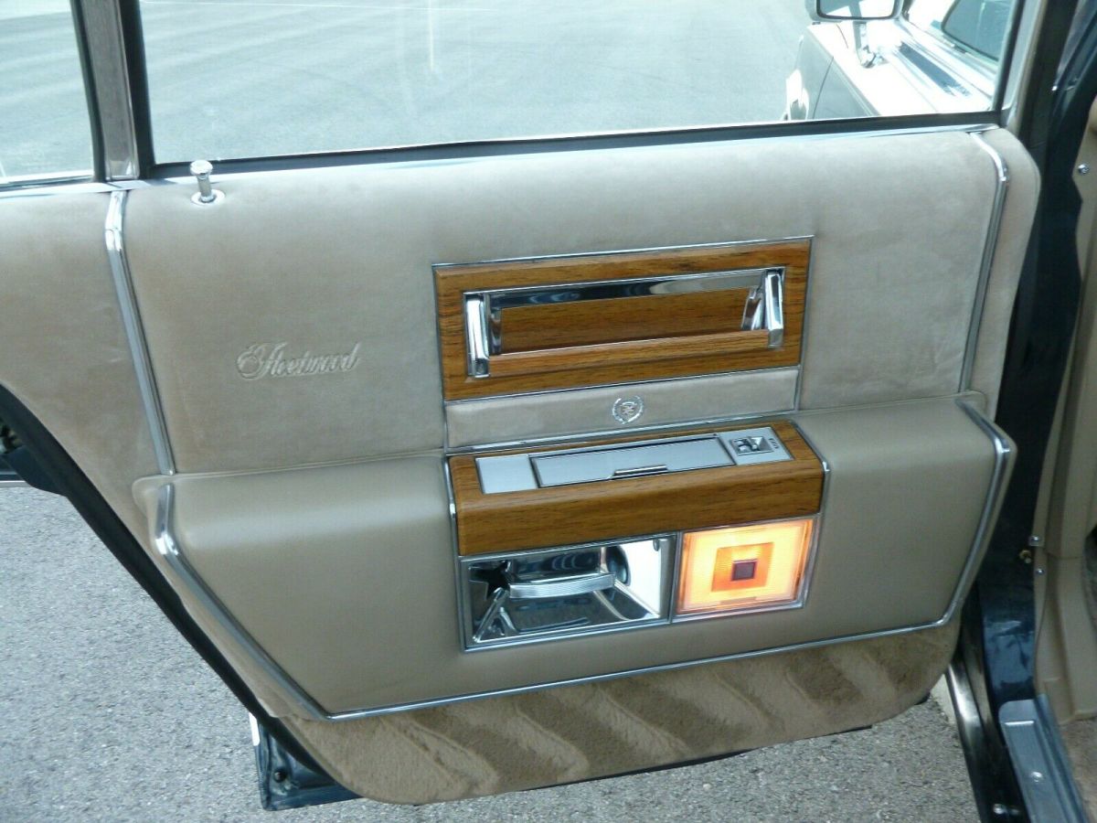 1985 Cadillac Brougham FLEETWOOD BROUGHAM - photo 12