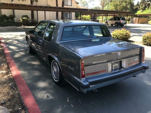 1985 Cadillac DeVille Coupe - photo 4