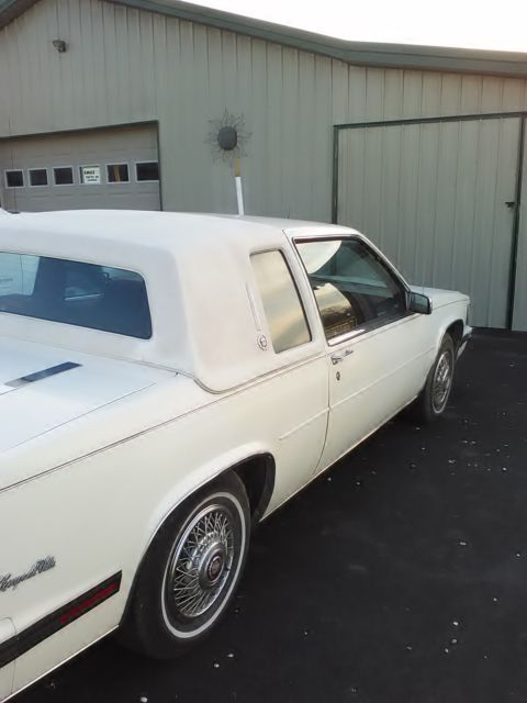 1985 Cadillac DeVille - photo 2