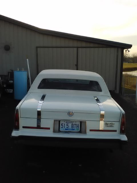 1985 Cadillac DeVille - photo 4