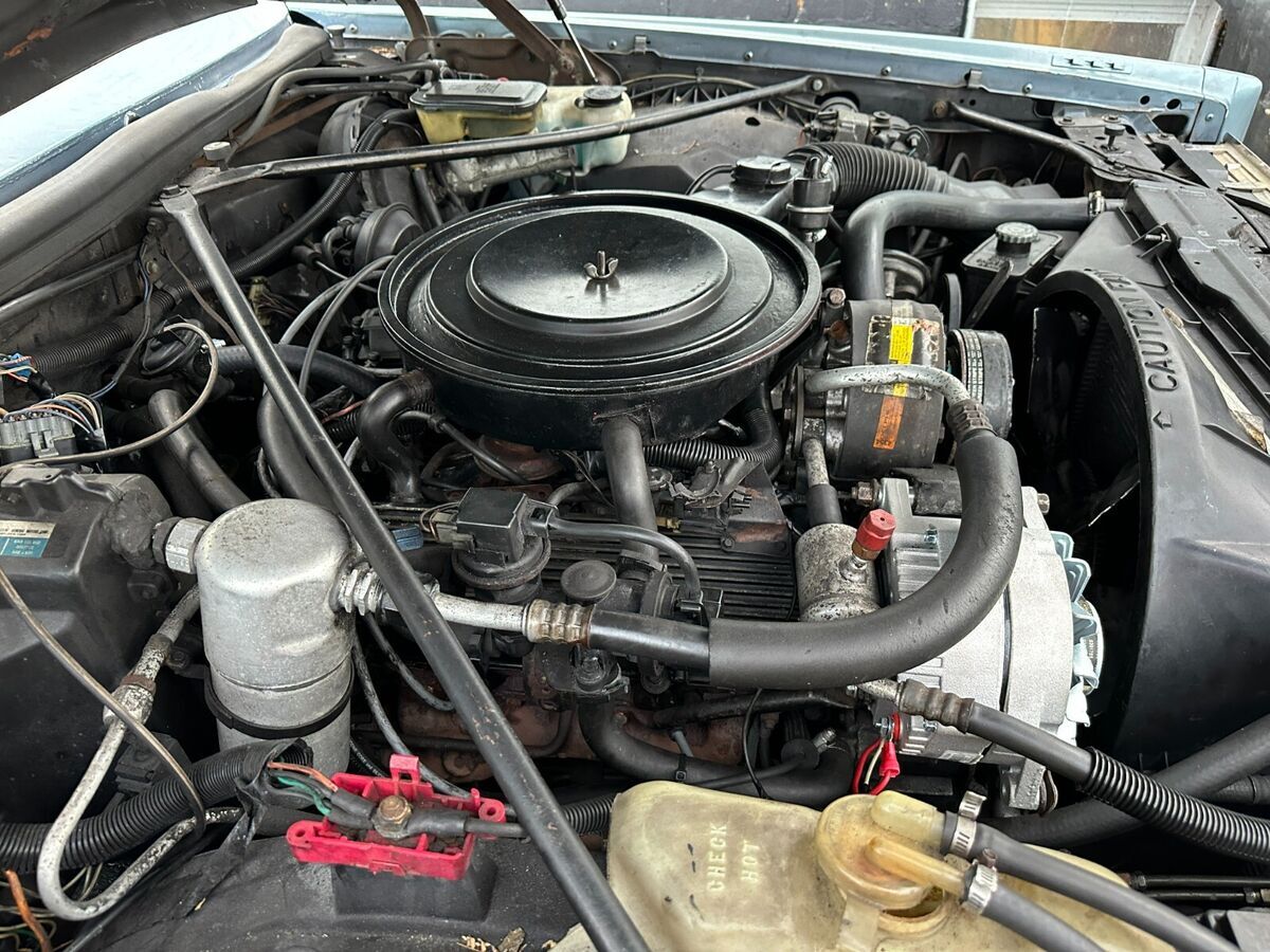 1985 Cadillac DeVille - photo 11