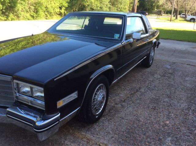 1985 Cadillac Eldorado Black on Black Full leather inside - photo 2