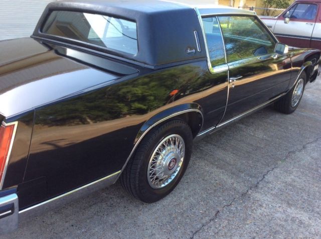 1985 Cadillac Eldorado Black on Black Full leather inside - photo 9