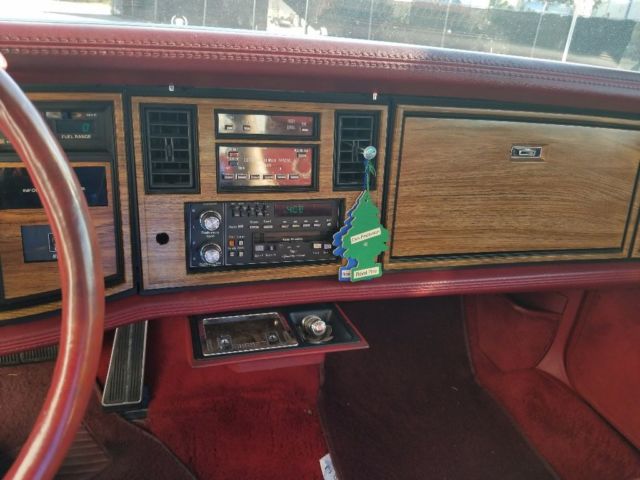 1985 Cadillac Eldorado Baritz - photo 11