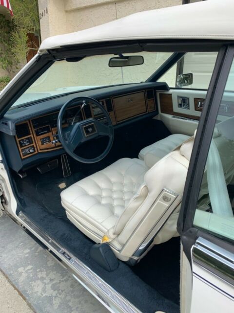 1985 Cadillac Eldorado Biarritz Convertible - photo 4