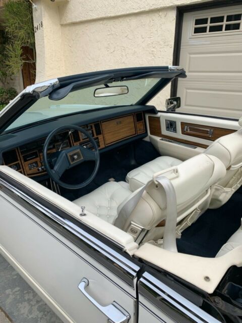 1985 Cadillac Eldorado Biarritz Convertible - photo 6