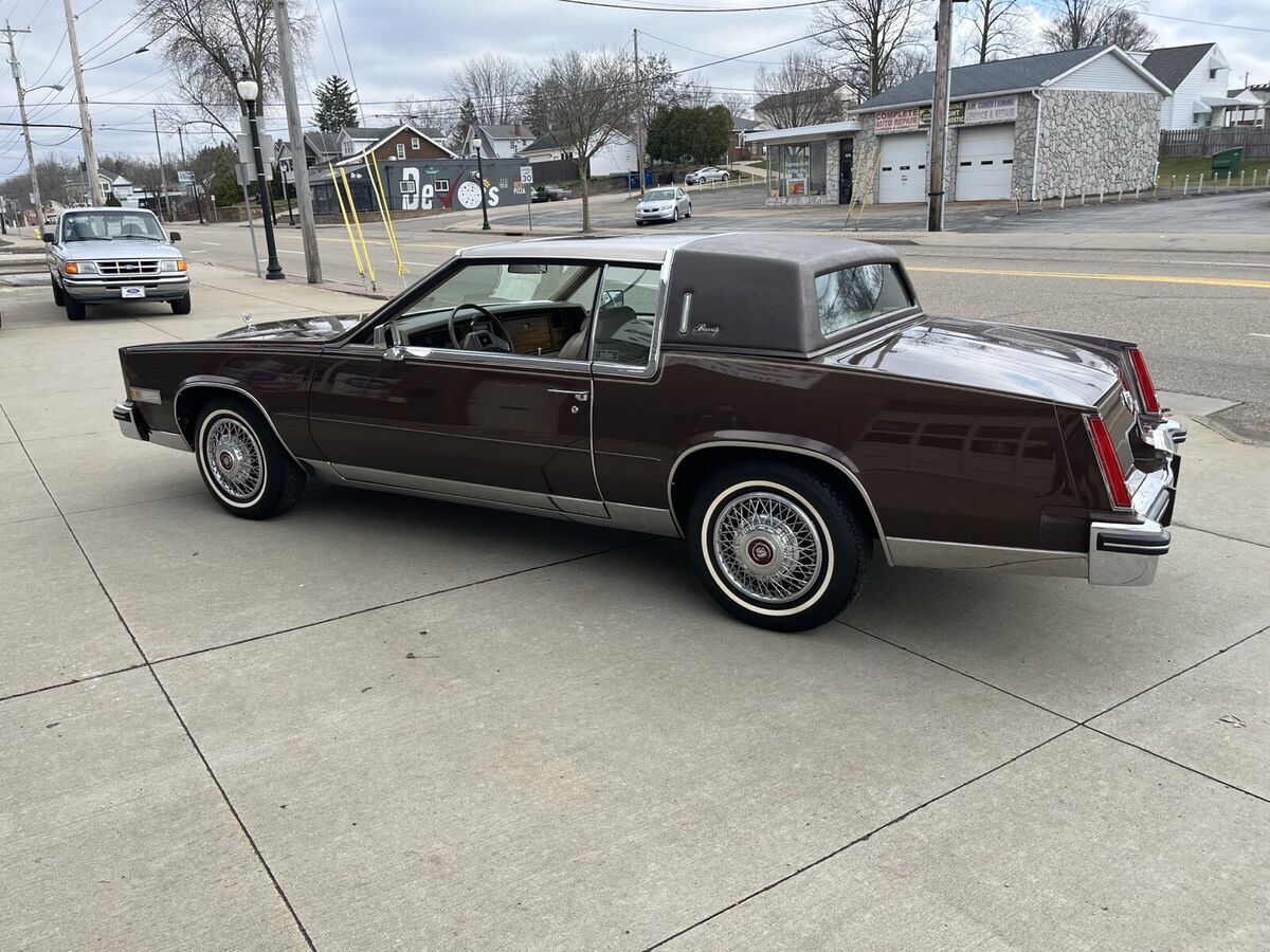 1985 Cadillac Eldorado Biarritz - photo 11