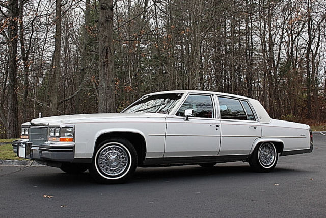 1985 Cadillac Brougham Fleetwood Brougham - photo 5