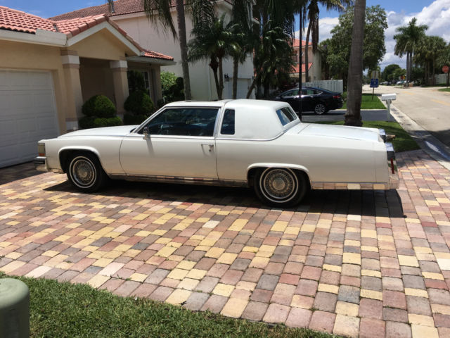 1985 Cadillac Fleetwood - photo 7