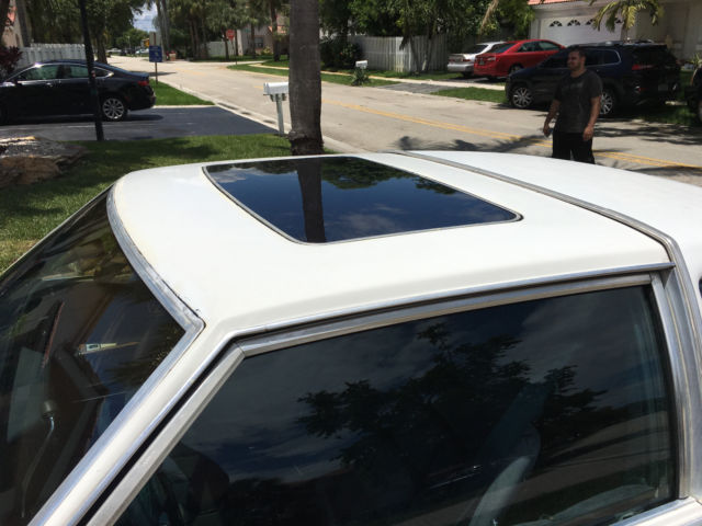 1985 Cadillac Fleetwood - photo 9