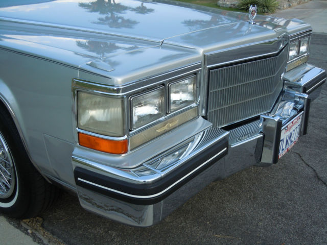 1985 Cadillac Fleetwood - photo 6