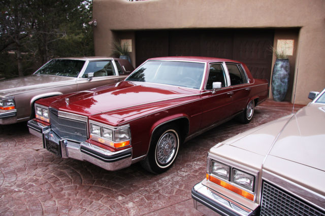1985 Cadillac Fleetwood Brougham d'Elegance Sedan 4-Door