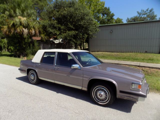 1985 Cadillac DeVille sedan deville - photo 11