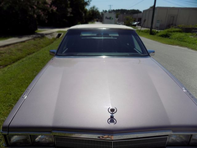 1985 Cadillac DeVille sedan deville - photo 13