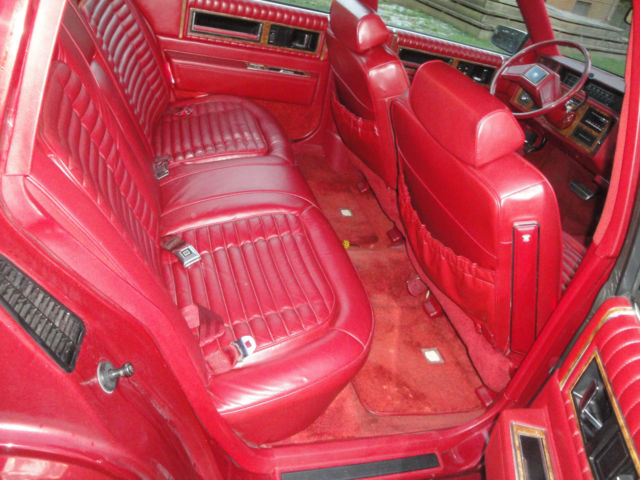 1985 Cadillac DeVille - photo 8
